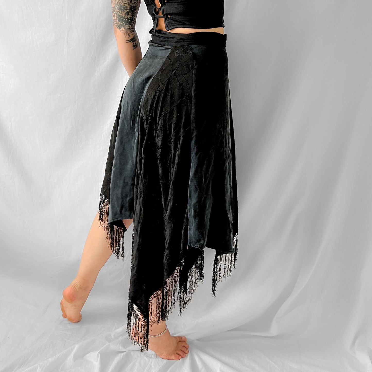 SOLDVintage piano shawl asymmetrical pixie hem wrap skirt