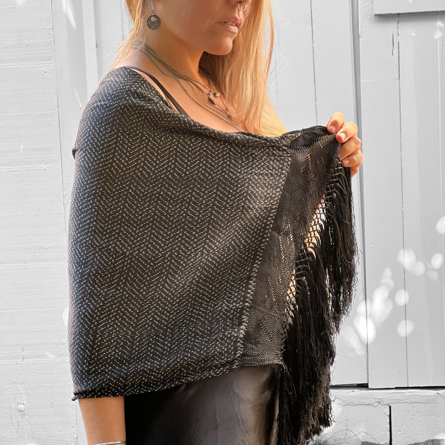 Vintage hand loom fringed scarf in black and white