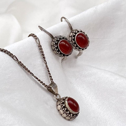 Vintage sterling carnelian agate stone earring pendant set