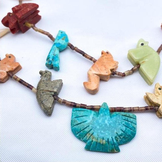 Vintage Zuni carved animal fetish necklace