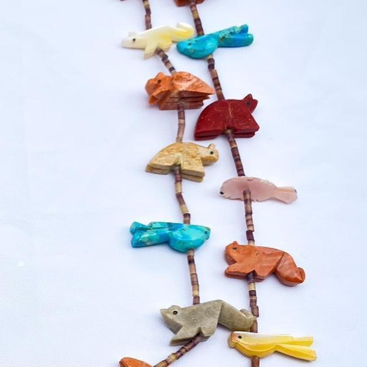 Vintage Zuni carved animal fetish necklace