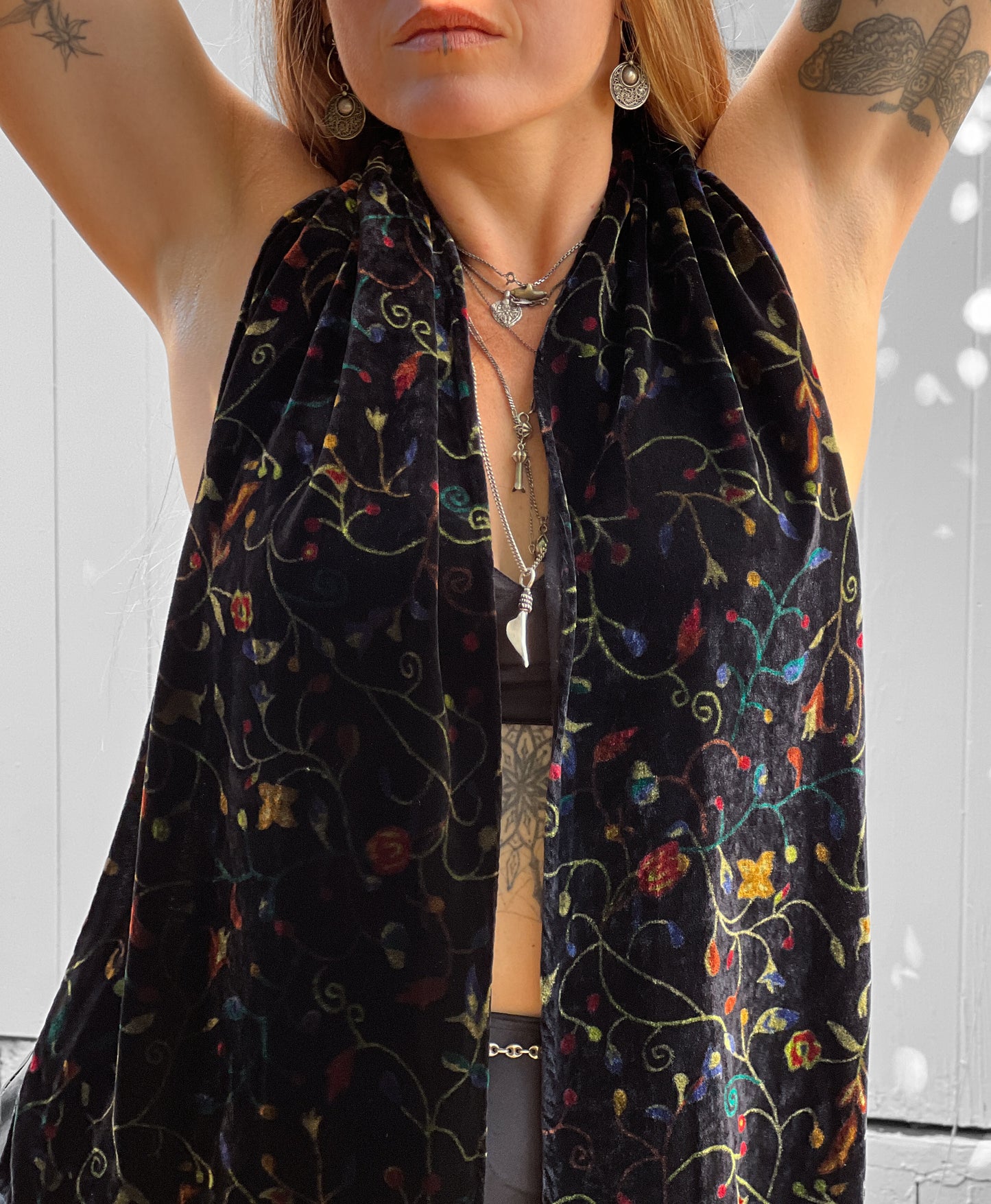 Vintage 100% silk velvet skinny scarf in jet