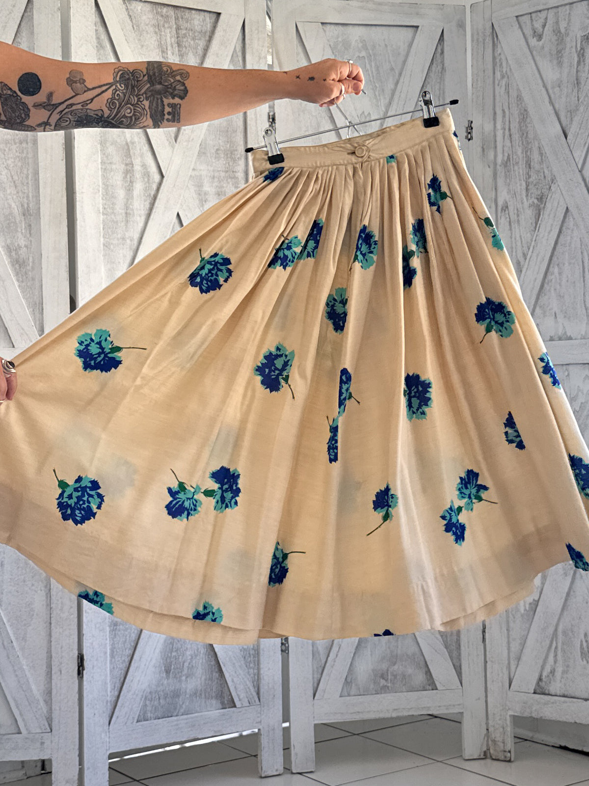Vintage 1950s silk floral midi skirt in oat with cobalt and sky blues