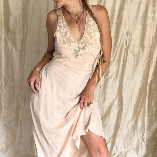 1930s Vintage 100% silk slip dress with embroidered mesh lace bust