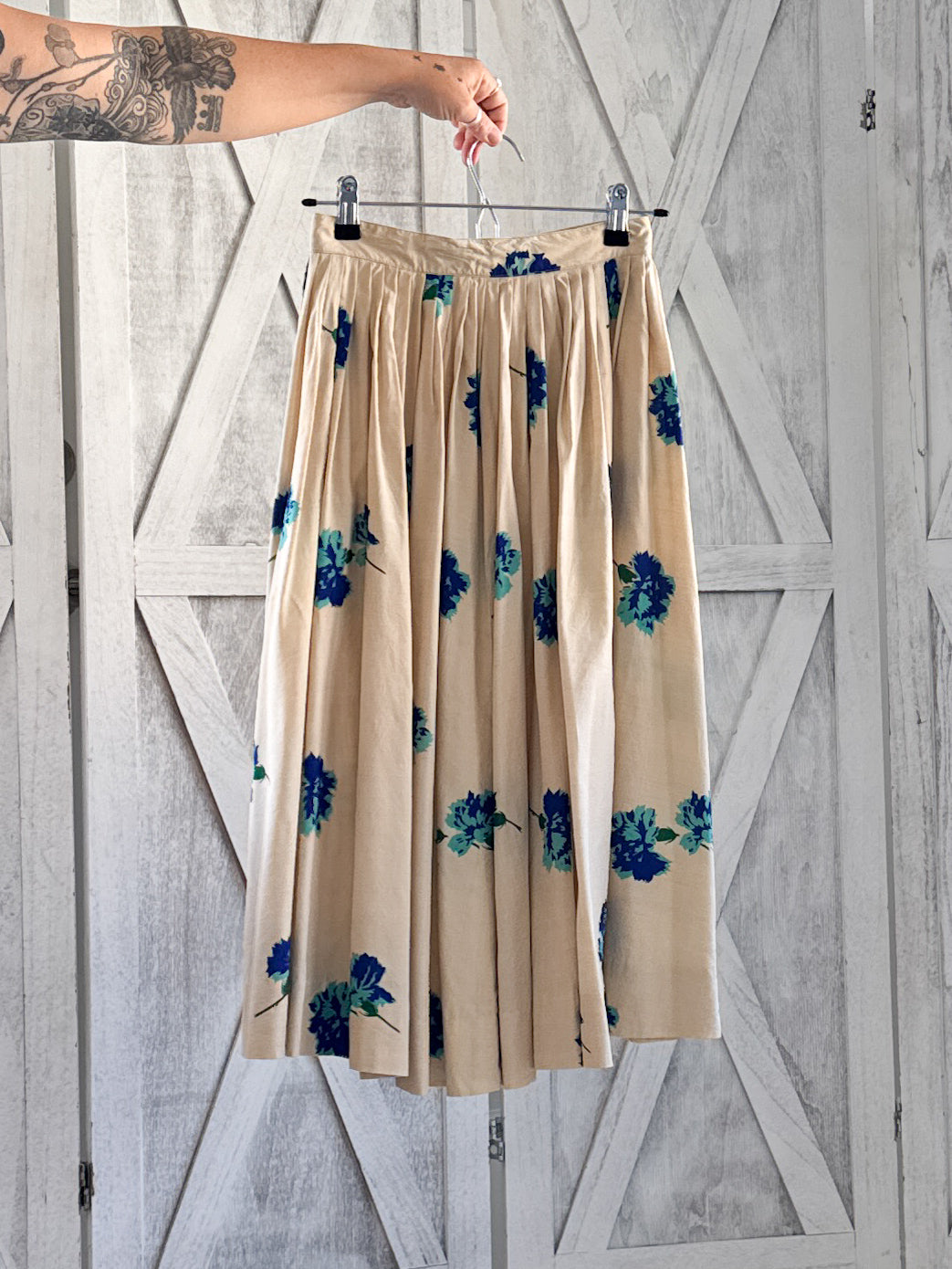 Vintage 1950s silk floral midi skirt in oat with cobalt and sky blues