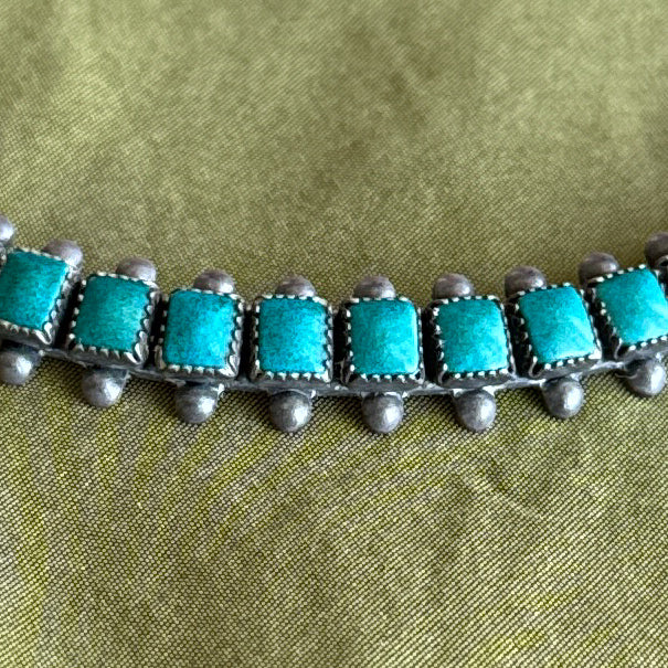 Vintage Native American sterling silver turquoise choker necklace