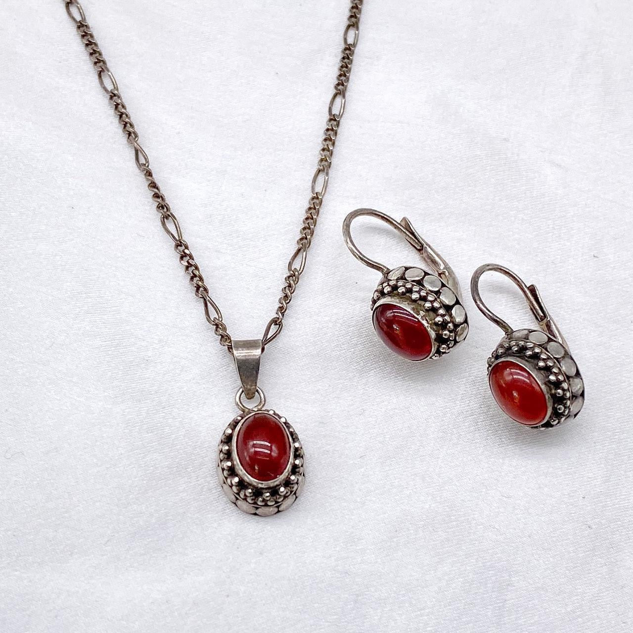 Vintage sterling carnelian agate stone earring pendant set
