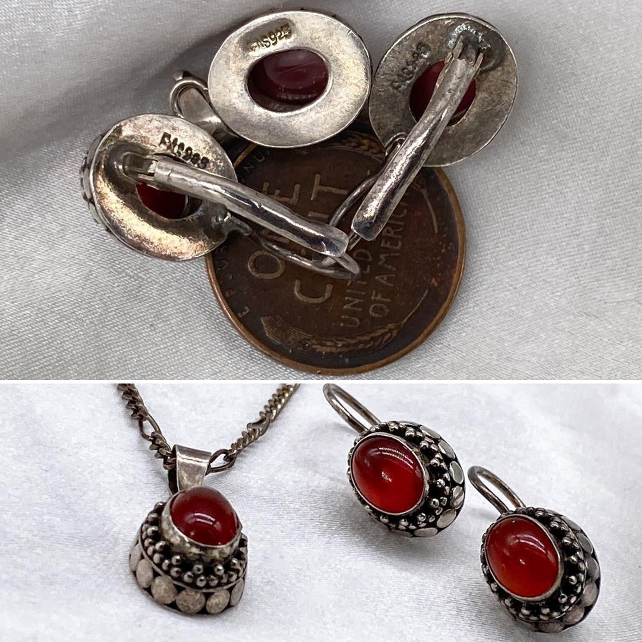 Vintage sterling carnelian agate stone earring pendant set