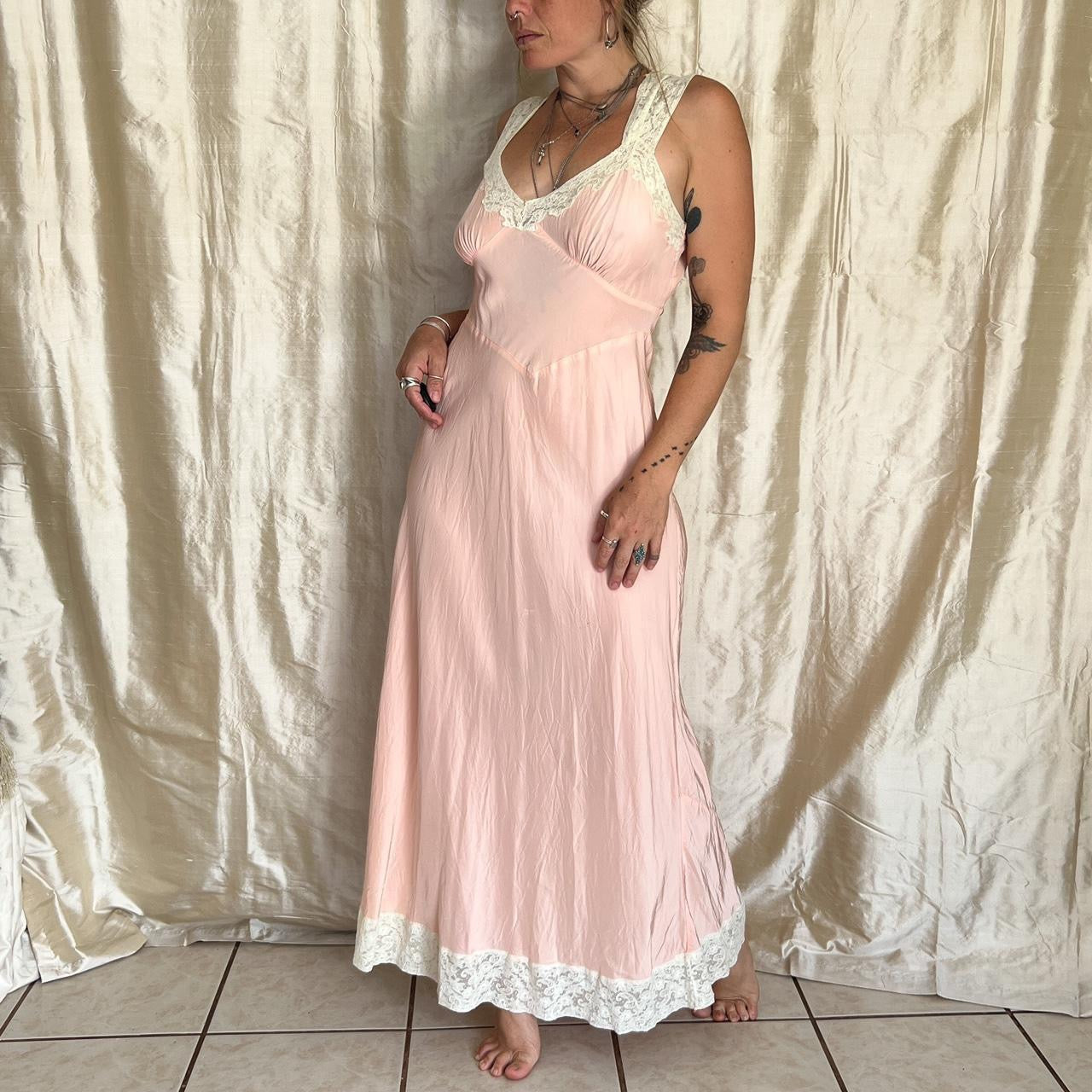 1930s Vintage Lady Love maxi satin slip dress in pink