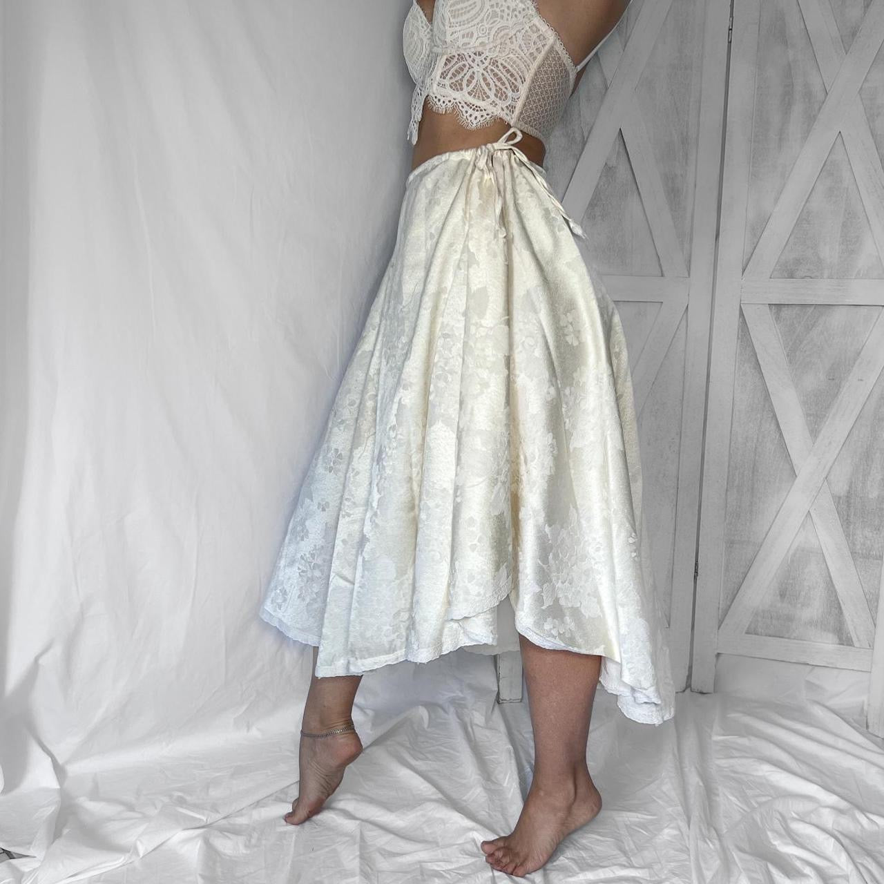 SOLDVintage floral jacquard maxi prairie wrap skirt in alabaster