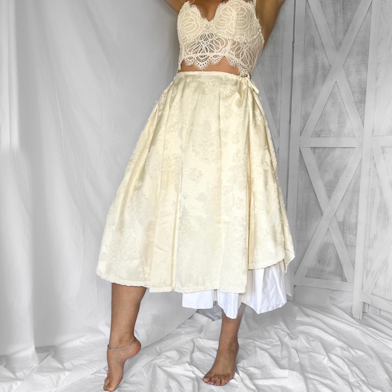 SOLDVintage floral jacquard maxi prairie wrap skirt in alabaster